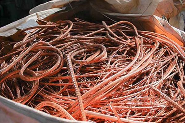 鉄・非鉄金属スクラップ